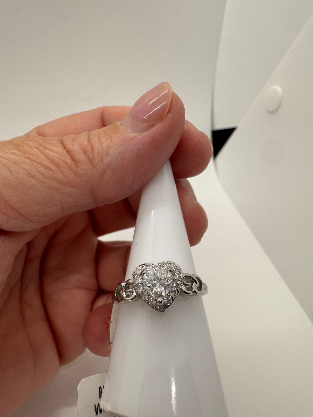 Genuine Moissanite 1Ct Heart Halo Ring Silver Size 7 Heart Band GRA New